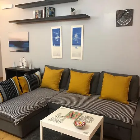 Tashi, Korzo - Rijeka, 2 Bedrooms アパート *