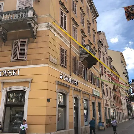 Tashi, Korzo - Rijeka, 2 Bedrooms *